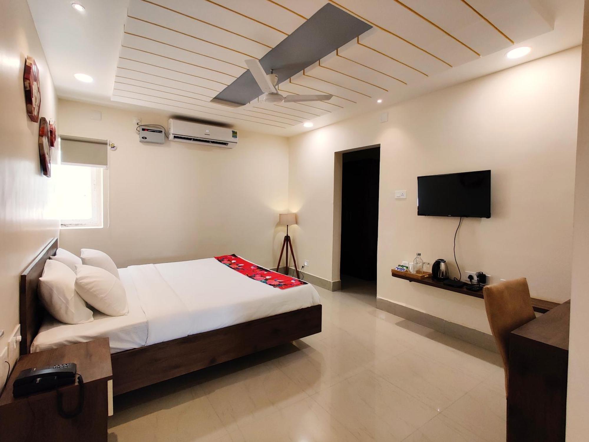 131,The Nook Hotel Bhubaneswar Buitenkant foto