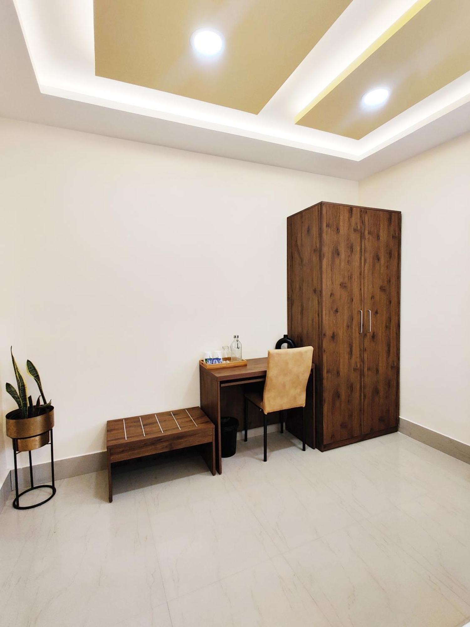 131,The Nook Hotel Bhubaneswar Buitenkant foto