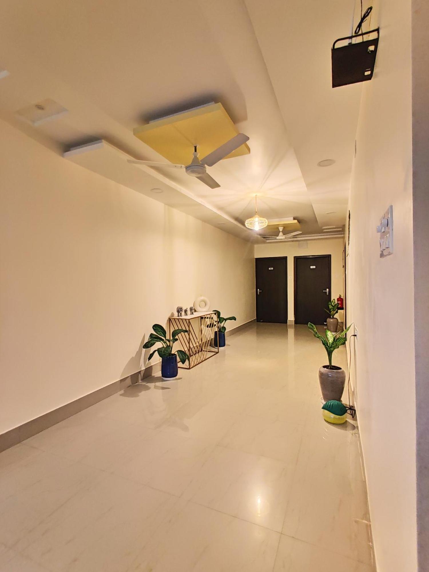 131,The Nook Hotel Bhubaneswar Buitenkant foto